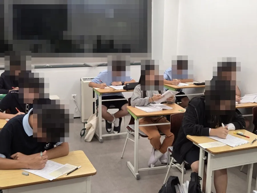 예비고1 특화 설명회 10/25(일) 저녁 7시 30분 — 고1 첫 시험 카운트다운, 11월 전격 개강